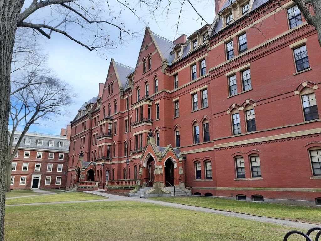 哈佛大学首次提出设计思维概念