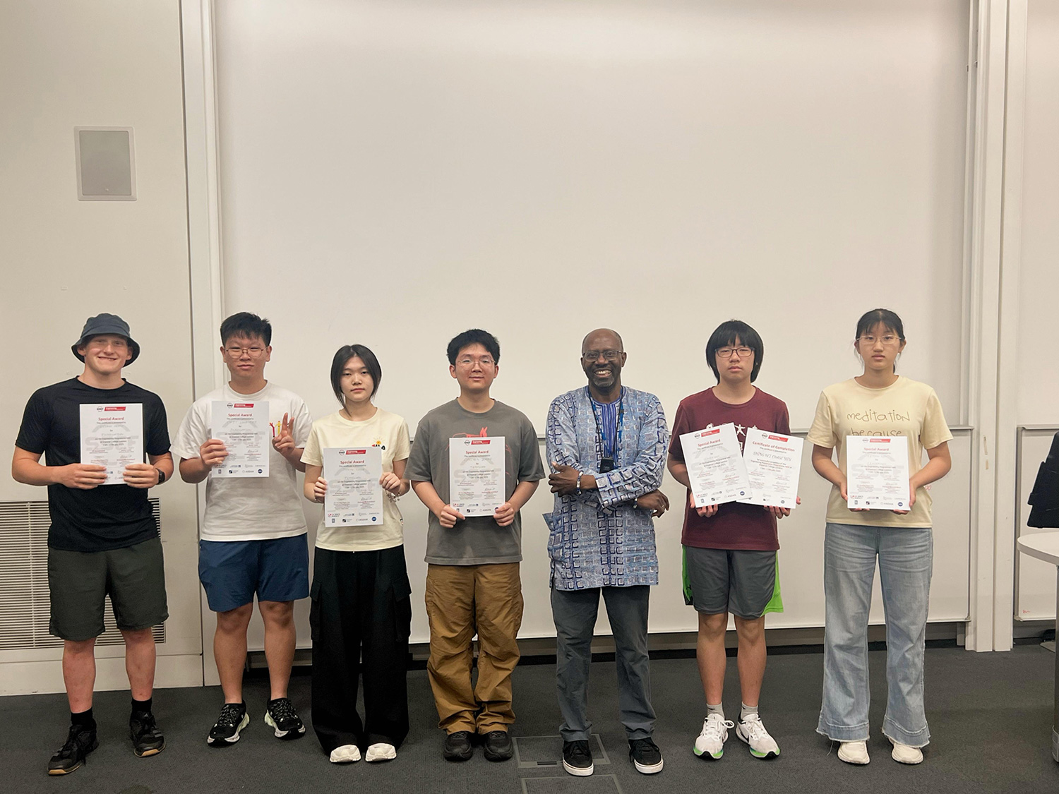 产出两大学术成果，收获双重权威证书