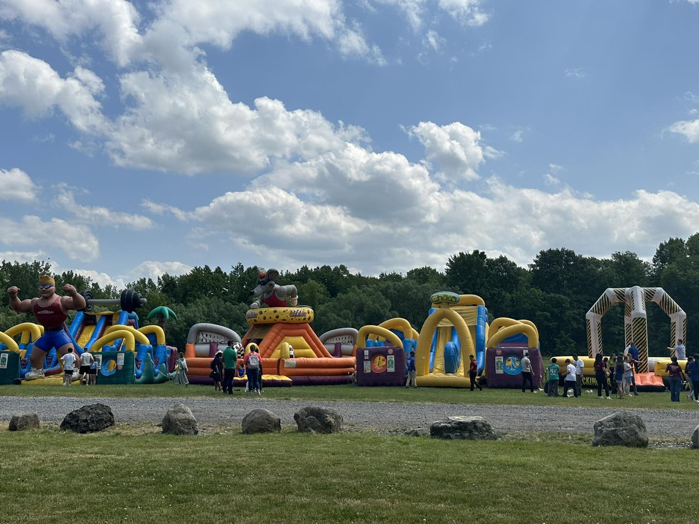 破冰与团队建设活动